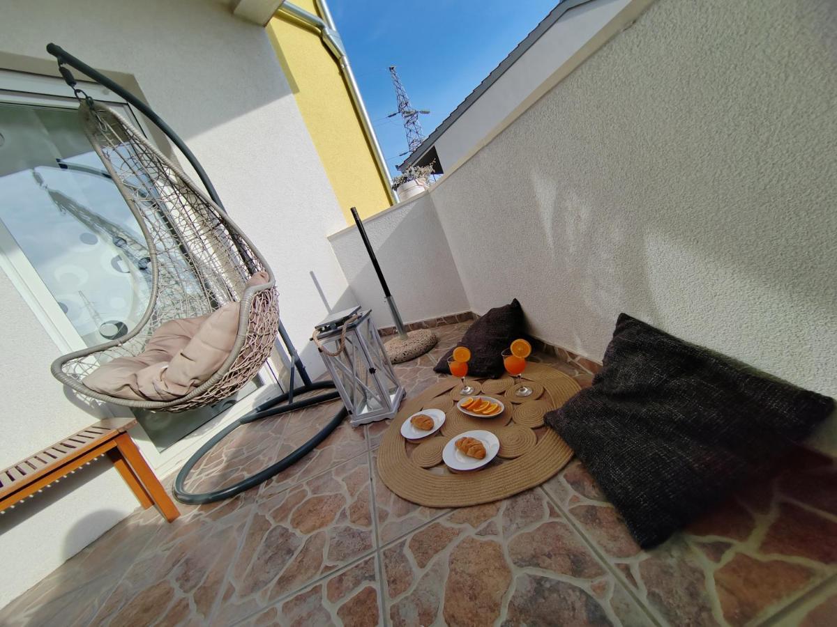 3 Bedrooms Apartman Dmt Kaštela Extérieur photo