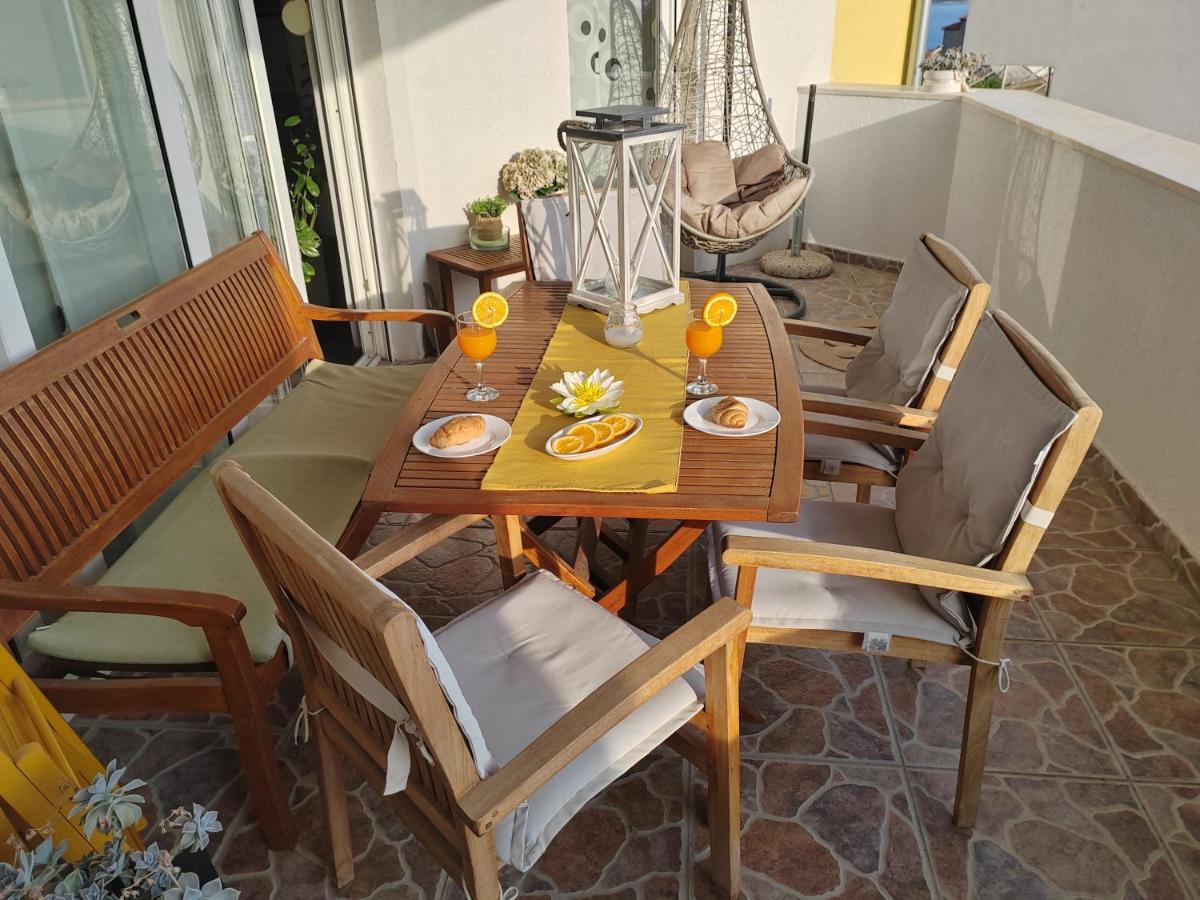 3 Bedrooms Apartman Dmt Kaštela Extérieur photo